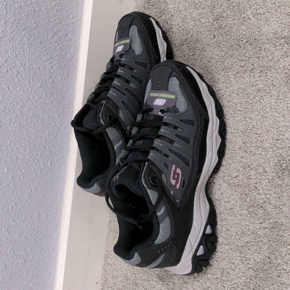 Sketchers Athletics Memory Foam